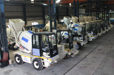 Self Loading Concrete Mixer Plant