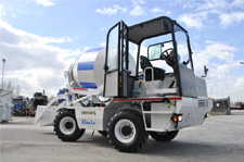 Self Loading Concrete Mixer Plant