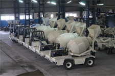 Self Loading Concrete Mixer Plant